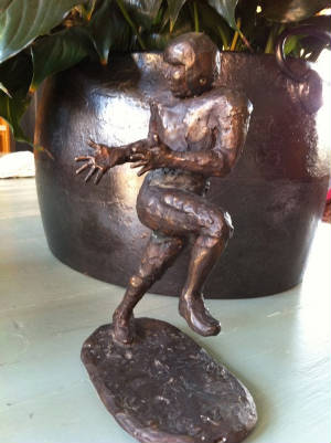 Sculptures/footballer1.jpg
